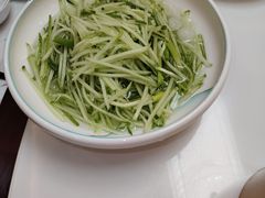 -回头客餐厅·家的味道农家菜·虹鳟鱼·铁锅炖(雁栖湖店)