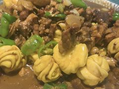 -俭寨大盘鸡·手抓肉·烧烤新疆菜(乌苏路店)