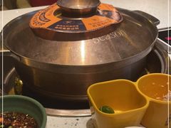 -润园四季椰子鸡火锅(海上世界店)