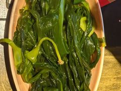 -宽板凳老灶火锅(台湾街店)