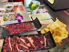 -三头牛·潮汕牛肉生蚝火锅 (夏湾店)