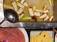 -百年川椒重庆老火锅(光谷店)