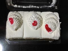 -红宝石·鲜奶小方(长阳店)