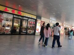 -浦江城市生活广场(江月路店)