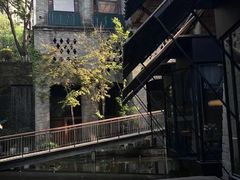 -渝半城经典川粤菜(重庆天地店)