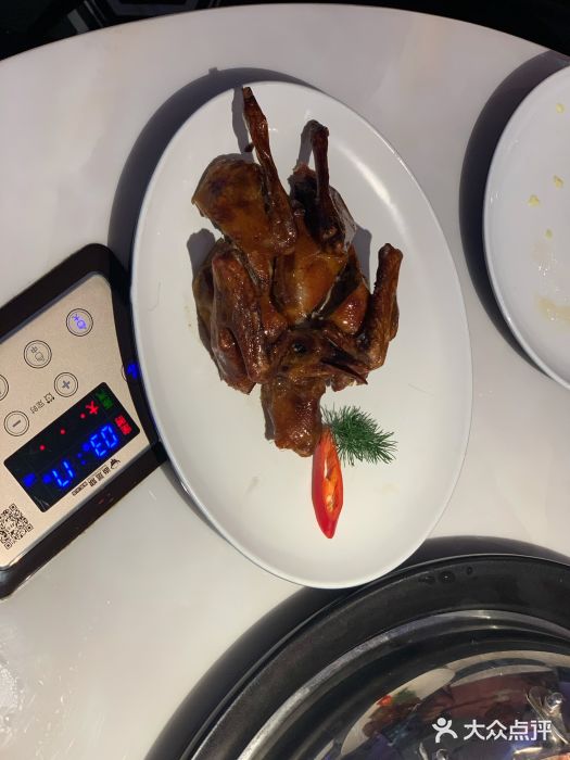 许家菜.艺创菜(仁和新城店)脆皮乳鸽图片