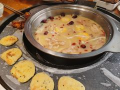 鱼头熬的白汤-重庆乌鱼庄·龙滋鲜(青羊大道店)