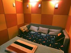 -艾乐空间主题私人影院(宝山万达店)