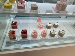 -好利来(上海长宁龙之梦店)