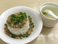 -东平传统鸡饭(德信华城店)