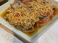 -羊家胡同·龙虾烧烤火锅(龙汇路店)