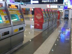 -南昌西站(地铁站)