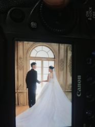 -莫兰迪婚纱摄影