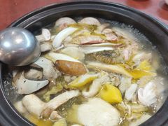 -菌之家·专业纯野生菌火锅·特色炒菌