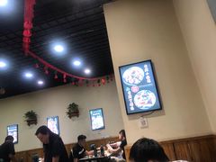 大堂-小两口锦州烧烤·脆皮油边(依云北郡店)