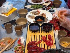-肥肥虾庄·金牌油焖大虾(杨园滨江时代walk店)