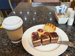 -上海齐鲁万怡大酒店·辣椒屋咖啡厅