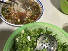 -小倪羊肉米线馆