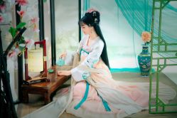 -九月鹰飞汉服摄影工作室