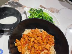 辣肉干挑-老地方面馆(思南路店)
