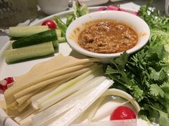 -关东小磨东北菜(漕河泾印象城店)