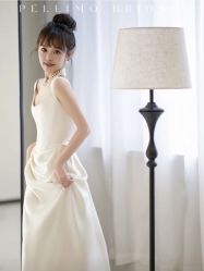 -派丽莫Pellimo原创设计婚纱品牌