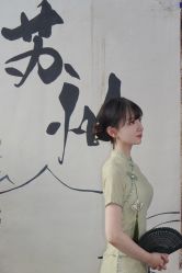 -一揽芳华汉服旗袍体验馆(拙政园店)