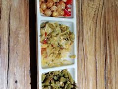 -湘人龙记老长沙米粉(鸟巢店)