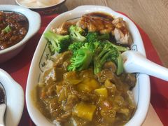 双拼鸡锦牛肉饭-和合谷(德外店)
