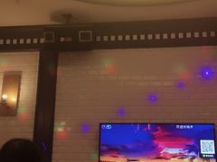 -范特西FANTASY量贩式KTV(民主广场店)