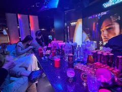 -温莎KTV(珠江路店)