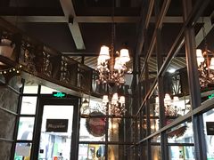 -玛格萝妮(汇智国际商业中心店)