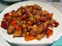 宫保鸡丁-张氏宽窄巷成都名小吃(茂业百货华强北店)