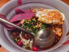 -呼啦面馆·头牌豌杂面(爱琴海店)