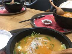 -妈妈故事米线(市府恒隆店)