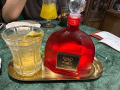 山茶茉莉小香风-秘密旅行Bonjour(黑金冠 江南西店)