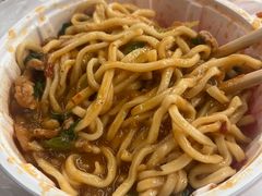 -方铲铲·成都板凳面(滨江银泰店)