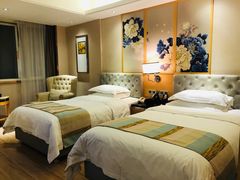 -华雅·云缦酒店(岳阳楼区火车站店)