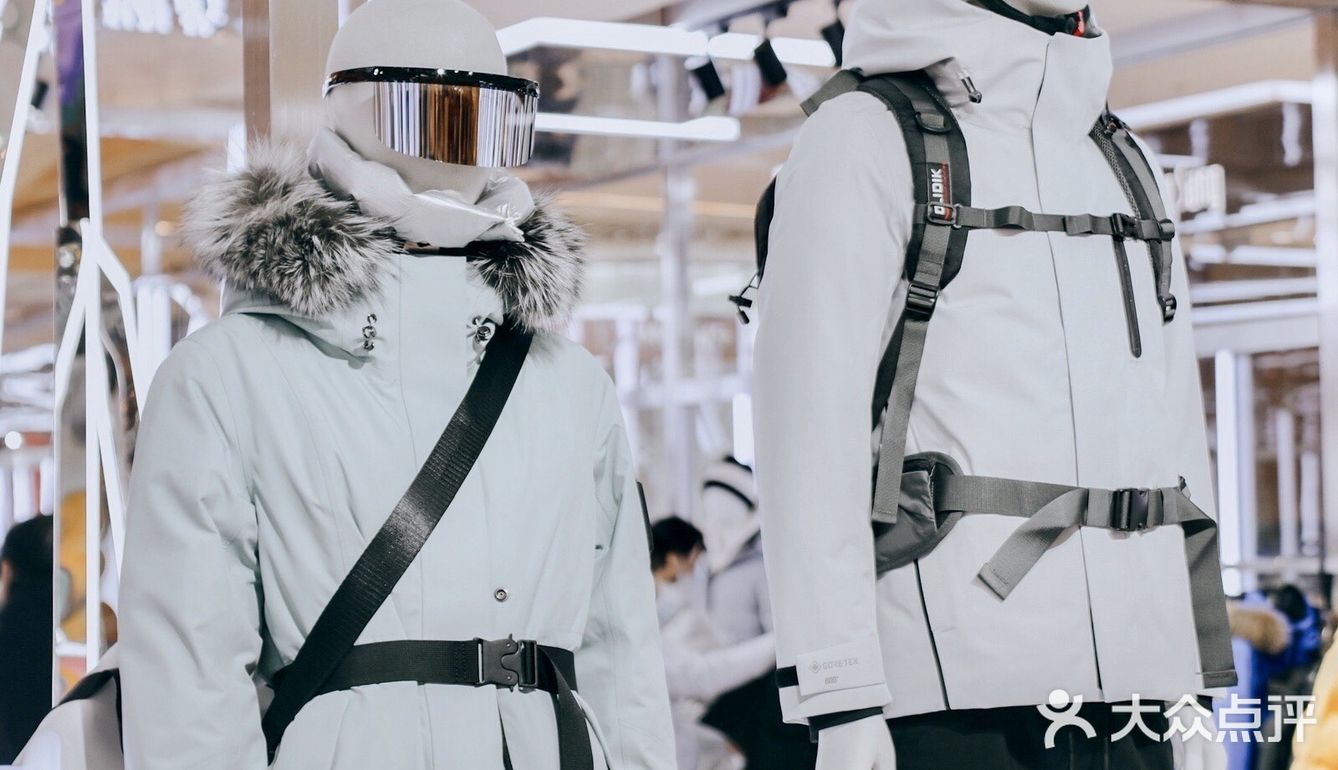 冬季必备 | 保暖与时髦兼备的波司登羽绒服