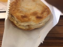 -荀记肉夹馍(三八家乐福店)