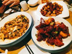 椒香虾仁爆鸡球-陈傻子餐厅(世纪都会店)