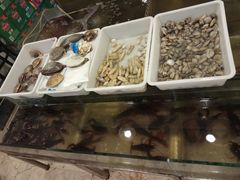 -虾弄弄海派小龙虾·牛羊蝎子火锅