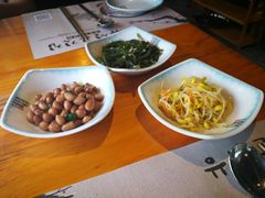 小菜-唯成•韩国炭火烤肉 유성고기