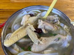 -燕子煨汤(山海关路店)
