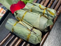 -刘姐啤酒鱼民族演艺餐厅(西街总店)