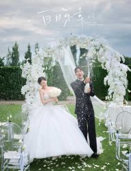 -雅云婚纱摄影工作室旗舰店