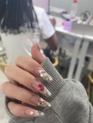 -晨·艺美甲美睫