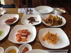 -紫霞门韩国料理烤肉(深南东路店)