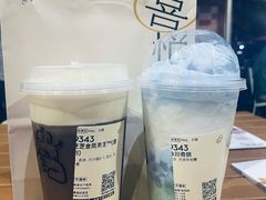 -喜茶(迪士尼小镇·平行宇宙店)