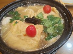 -三鞭一花·独一处·元英砂锅(海光寺店)